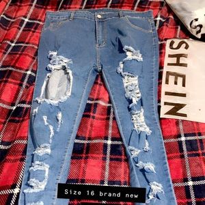 Skinny ripped jeans brand new